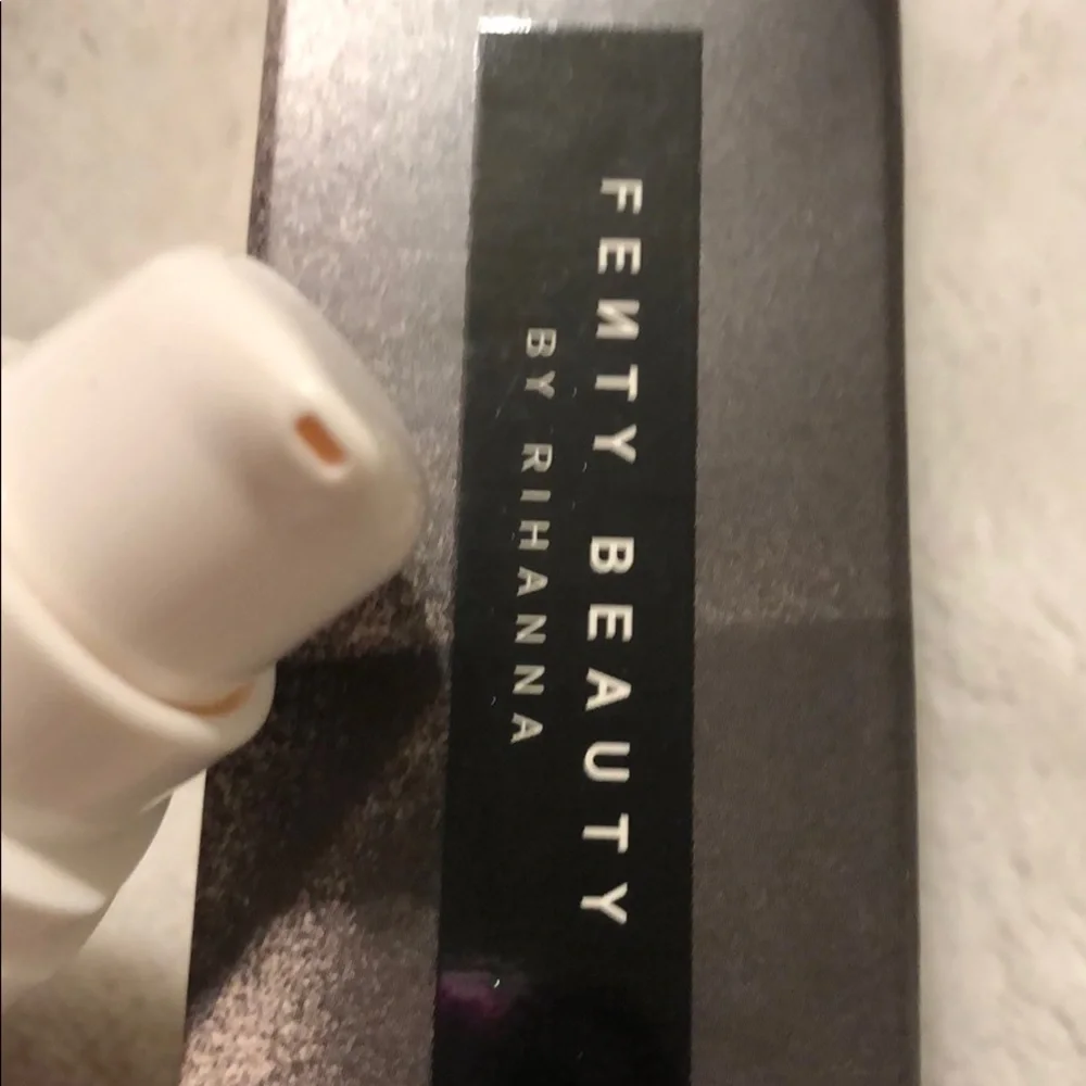 Fenty 470 Pro Filt’r Soft Matte Foundation